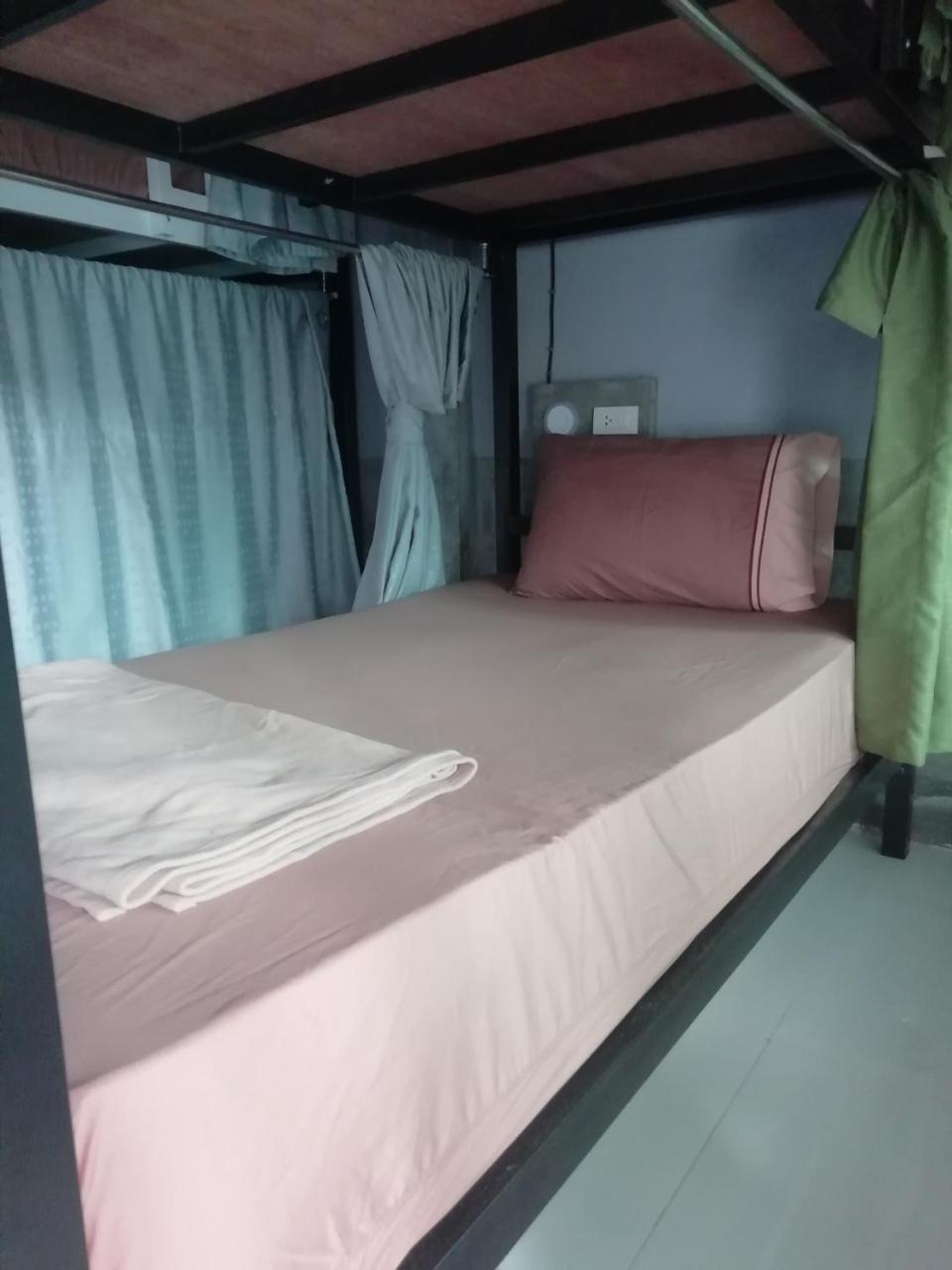Neverland Dorm เกาะพีพี ภายนอก รูปภาพ